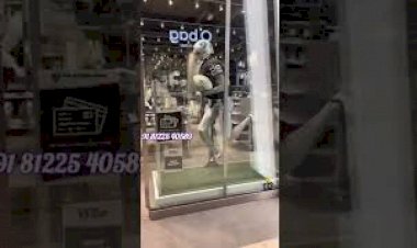 Modern Mannequin 8122540589 | Digital Mannequin | Moving Mannequin | New Window Display Mannequin