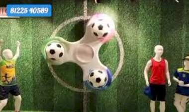 Showroom Window Display Advertising 8125540589 India, Shop Store new design interior decor