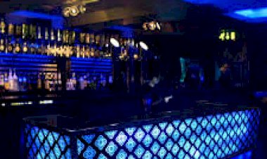 Pub club bar music led lighting Decor 8122540589 Mumbai Pune Goa Bangalore Hyderabad Delhi Kolkata